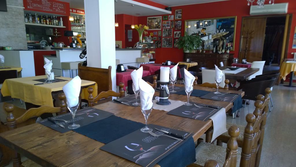 Hotel Cubamia Romano D'Ezzelino エクステリア 写真